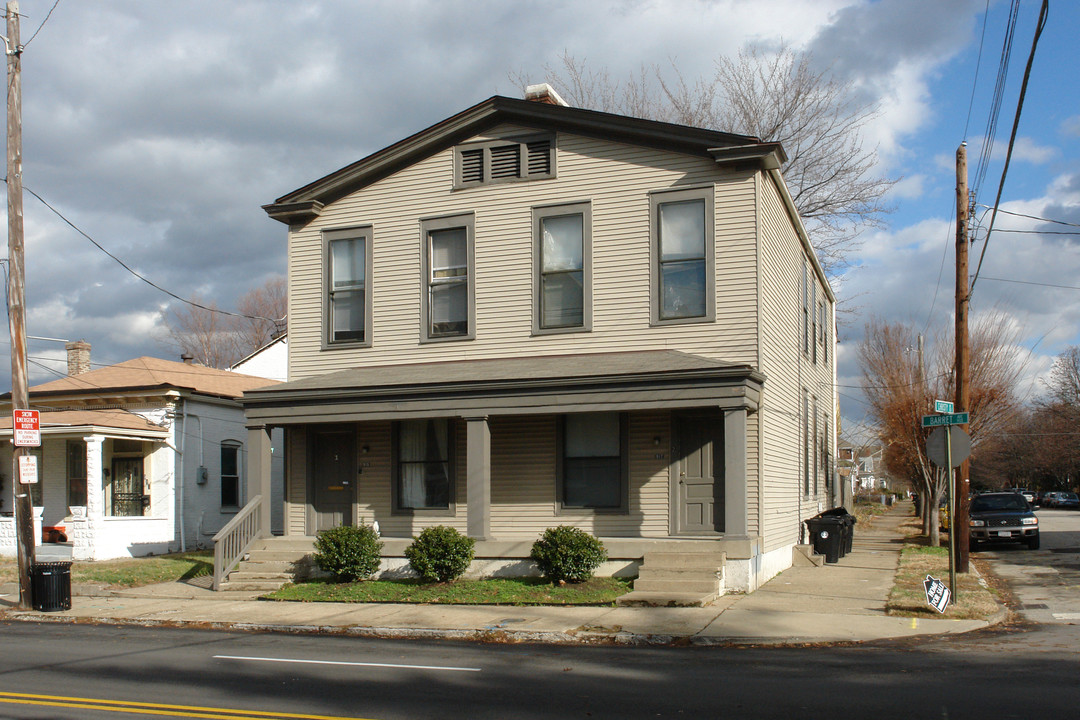 915 Barret Ave in Louisville, KY - Building Photo