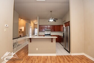 8 McIntosh Ave in Chatham, ON - Building Photo - Building Photo