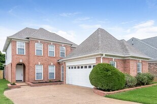 4834 Graham Lake Dr in Olive Branch, MS - Building Photo