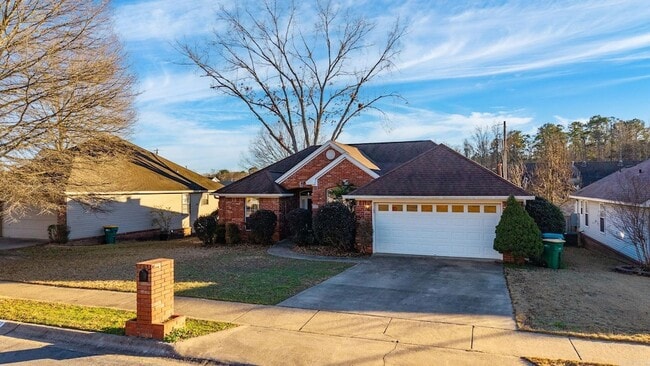 12711 Misty Creek Dr, Unit 6220 in Little Rock, AR - Foto de edificio - Building Photo