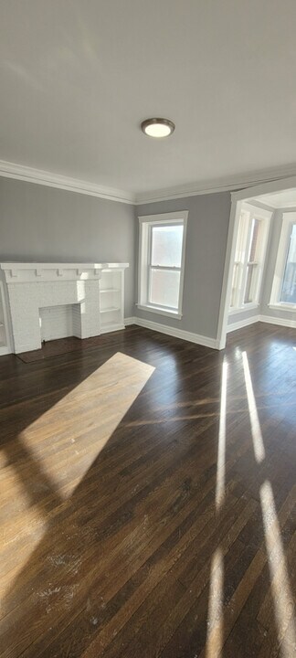 6033 S Michigan Ave in Chicago, IL - Building Photo