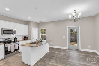 330 Carter St in Richmond Hill, GA - Building Photo - Building Photo
