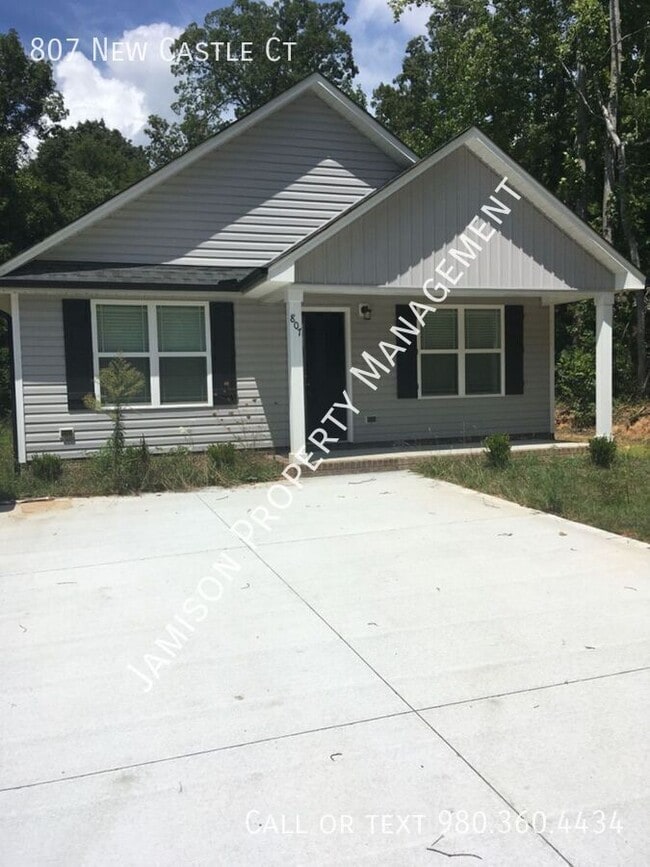 property at 807 New Castle Ct