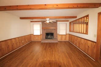 60 Crowndale Ct in Sumter, SC - Building Photo - Building Photo