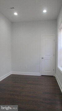779 S 52nd St photo'