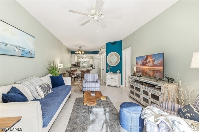 8161 Twelve Oaks Cir in Naples, FL - Building Photo - Building Photo