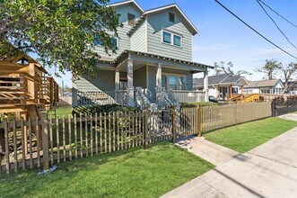 1201 Tabor St in Houston, TX - Building Photo - Building Photo