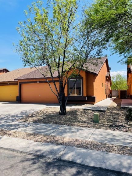 2174 E Calle Los Marmoles in Tucson, AZ - Building Photo - Building Photo