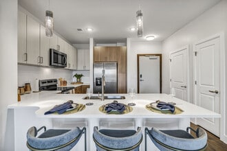 Haven at the Gulch in Nashville, TN - Foto de edificio - Interior Photo