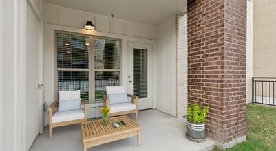 Wildwood Luxury Urban Homes in Forney, TX - Foto de edificio - Building Photo