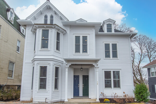 14 Prospect St, Unit 1