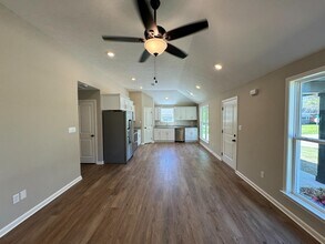 2508 Vine St in Humboldt, TN - Building Photo - Building Photo