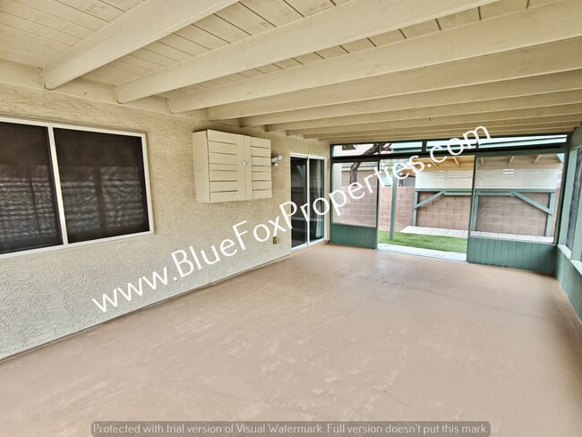 property at 5524 W Guild Springs St