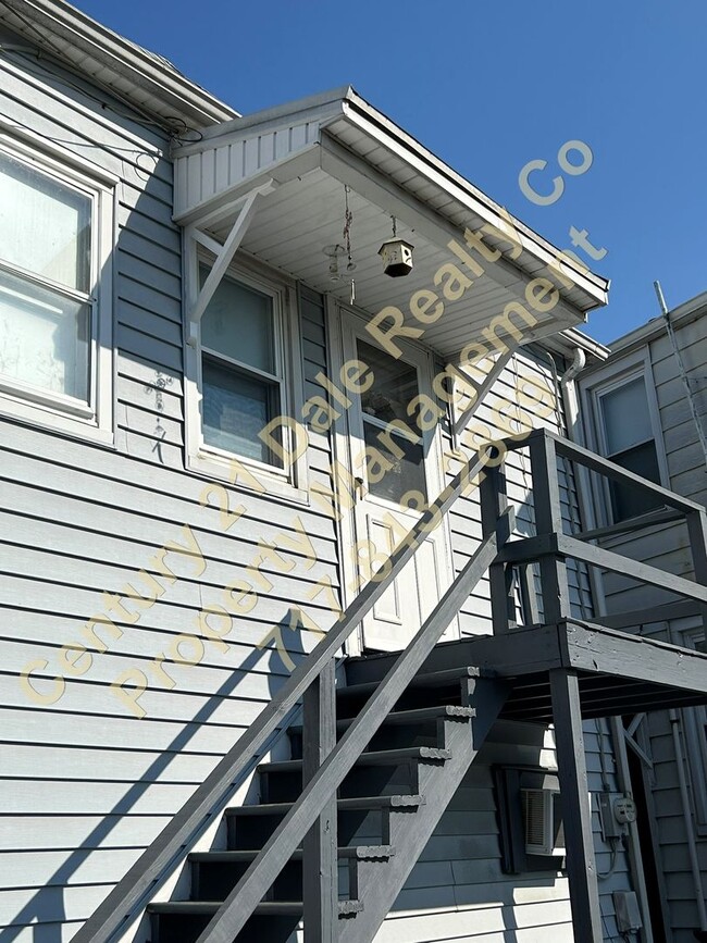 property at 41 N Main St