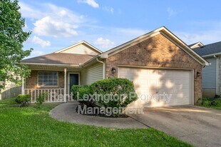 660 Morgan Hills Dr in Lexington, KY - Building Photo