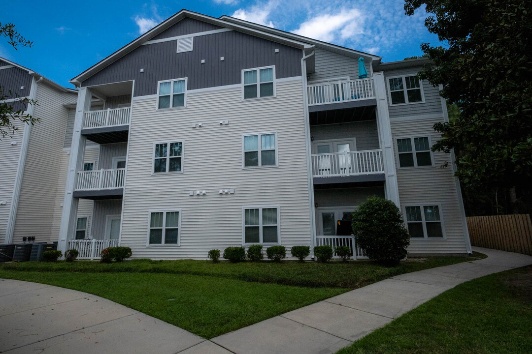 Bonnet Ct in Wilmington, NC - Foto de edificio