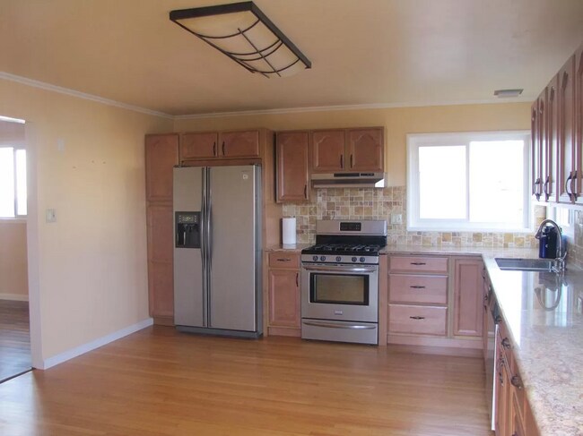 property at 94 Fairlawn Ave