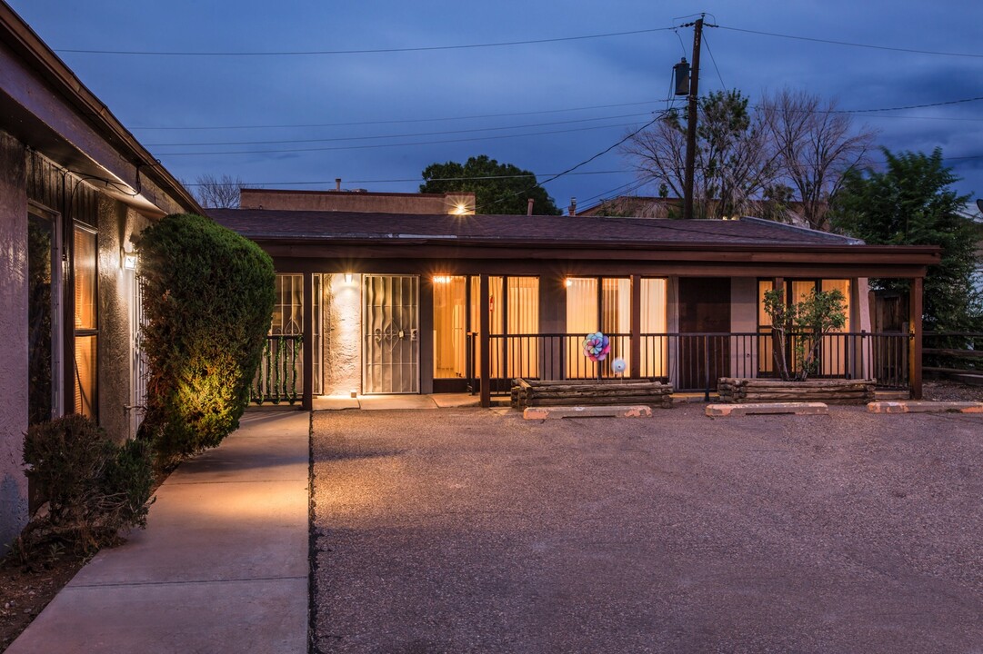 3212 Wellesley Ct NE in Albuquerque, NM - Building Photo