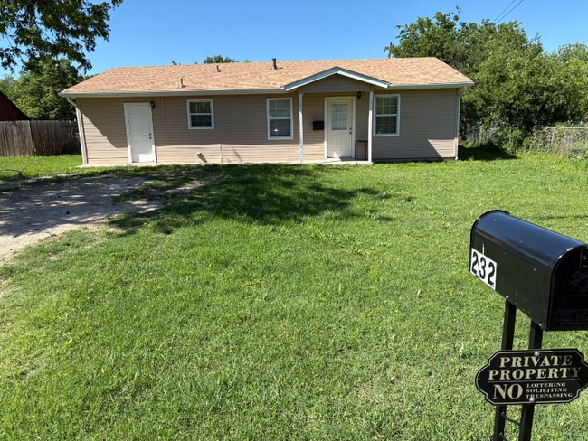 property at 232 W 6th St
