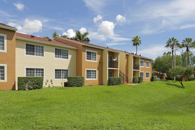 Pembroke Park Apartments