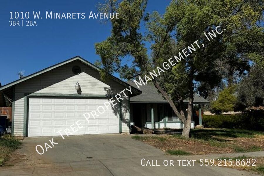 1010 W Minarets Ave in Fresno, CA - Foto de edificio