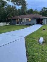 19 Pine Ct Loop in Ocala, FL - Building Photo