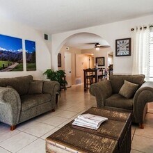 2001 E Camino Parocela in Palm Springs, CA - Building Photo - Building Photo