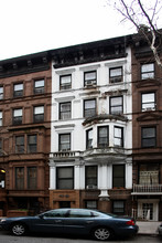 46 W 76th St in New York, NY - Building Photo - Building Photo