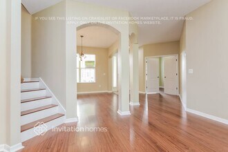 7814 Riverwood Oaks Dr in Riverview, FL - Foto de edificio - Building Photo