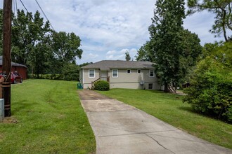 1400 Fuller Rd in Tallahassee, FL - Building Photo - Building Photo