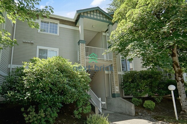 property at 25235 SE Klahanie Blvd