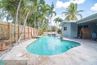 3251 NW 65th St in Fort Lauderdale, FL - Building Photo - Building Photo