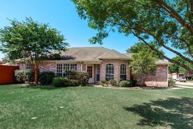 property at 2323 Brookview Dr