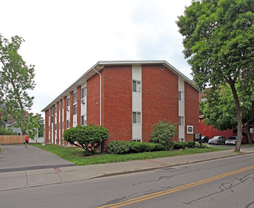 97-99 Park Ave in Rochester, NY - Building Photo