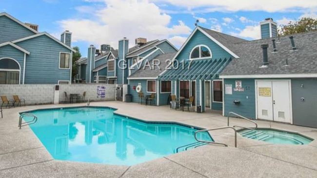 property at 5033 Vivaldi Dr