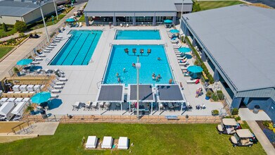 202 W Gleneagles Rd in Ocala, FL - Building Photo - Building Photo