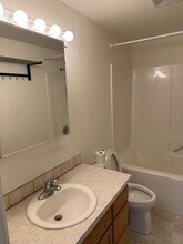 1215 Laurel Court in Sweet Home, OR - Building Photo - Building Photo