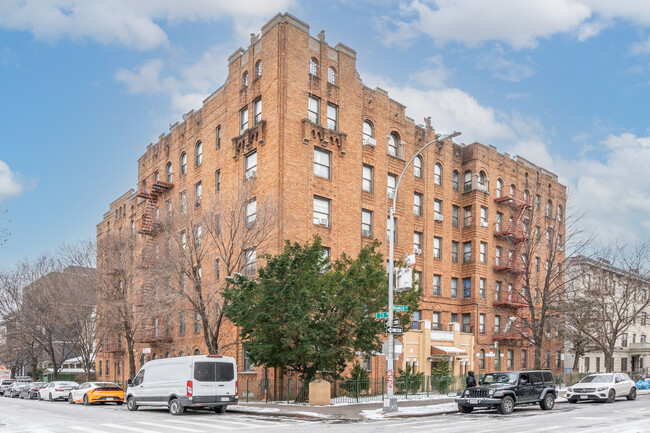 2416 Newkirk Ave in Brooklyn, NY - Building Photo - Building Photo