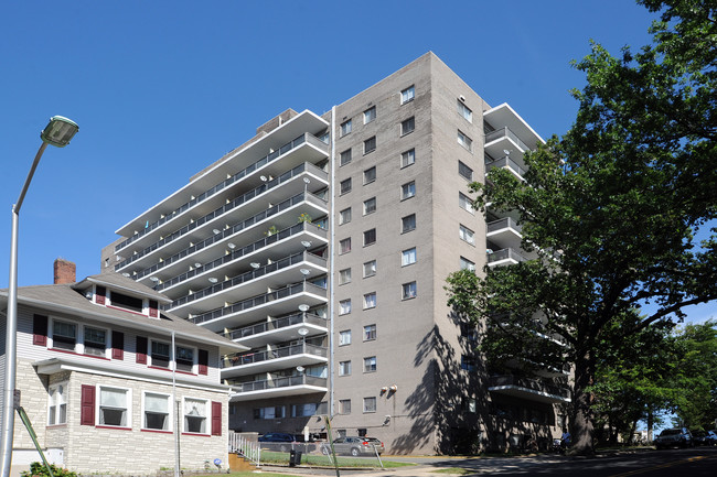 Highview House in East Orange, NJ - Building Photo - Building Photo