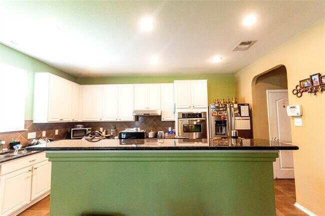 2207 Howry Dr in Georgetown, TX - Building Photo - Building Photo