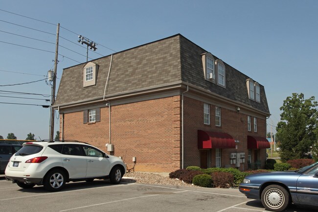 815 Mount Tabor Rd in New Albany, IN - Building Photo - Building Photo