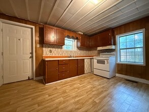 6467 Robinson Brg Rd in Wadesboro, NC - Building Photo - Building Photo