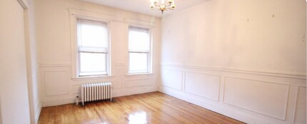 736 Washington St in Brookline, MA - Building Photo - Building Photo