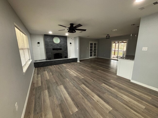 904 E Norristown Cir in Russellville, AR - Building Photo - Building Photo