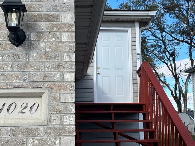 property at 1010 Michelle Ct