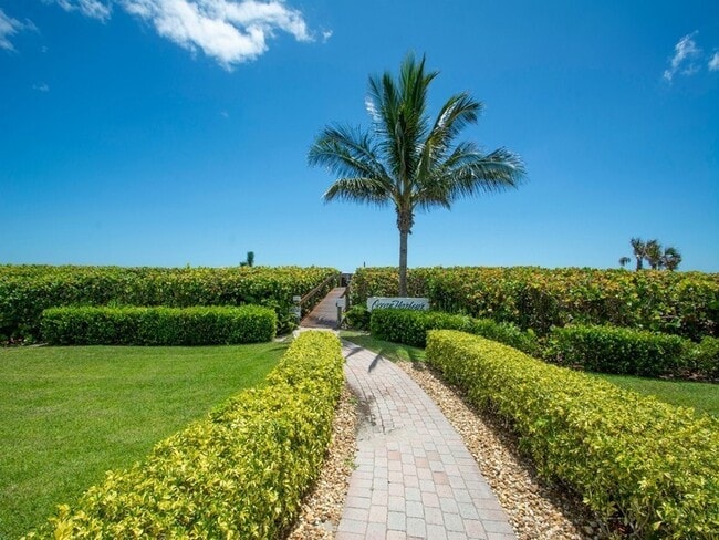 5167 N Hwy A1A, Unit 602 in Fort Pierce, FL - Building Photo - Building Photo