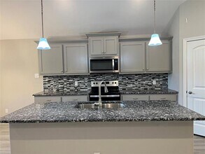 148 Frank St in Greenville, TX - Building Photo - Building Photo