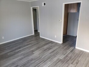 1725 E Calvert St in South Bend, IN - Building Photo - Building Photo