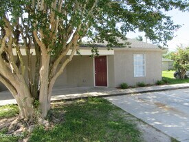 1401 Gulf Ave in Panama City, FL - Building Photo