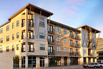 H Squared in Denton, TX - Building Photo - Building Photo